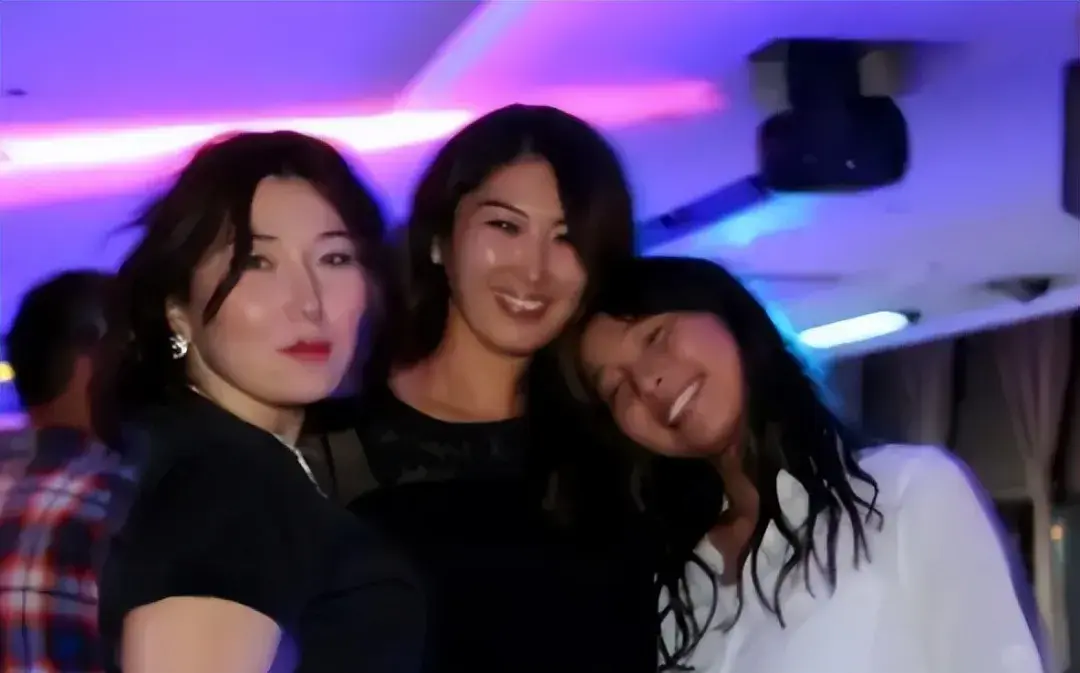 /posts/bagua-menggu-girl/images/v2-fc17fd2d6d962cef46c86a250fb17916_1440w.jpg /posts/bagua-menggu-girl/images/v2-fc17fd2d6d962cef46c86a250fb17916_1440w.jpg