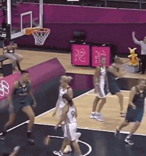 动图封面 /posts/star-nba-cambage/images/v2-24edf88c27138dc4363a9838e21d6ac9_b.jpg